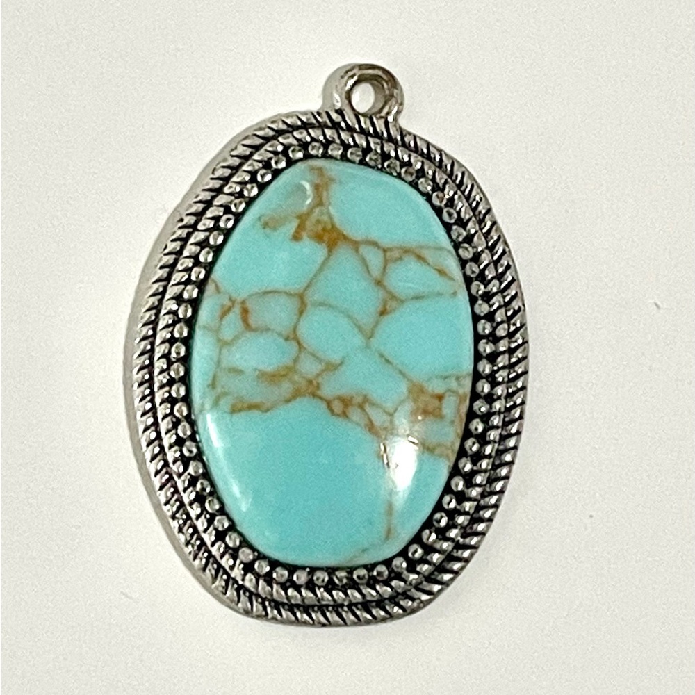 Turquoise‎ Stone Oval Pendant Necklace - Silver-Tone Frame